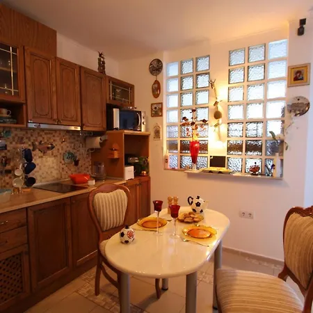 דירה Ab Apartment *