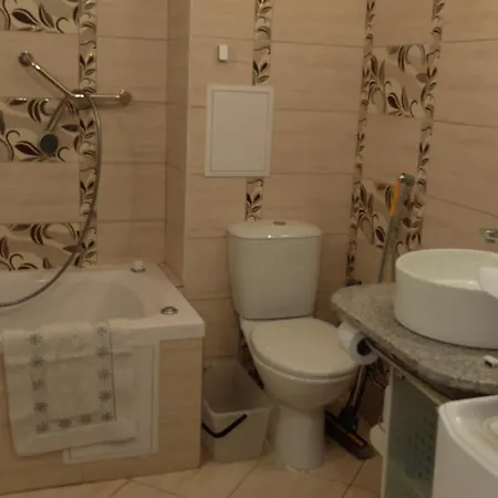 Ab Apartment דירה פומורי