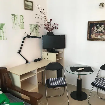 Ab Apartment פומורי